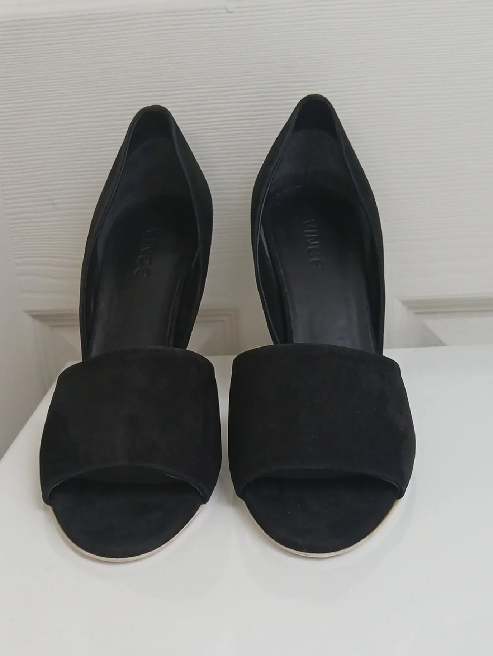 Vince Saffron Black Nubuck‎ Suede Sexy Versatile Peep-Toe d'Orsay Heels Size 8